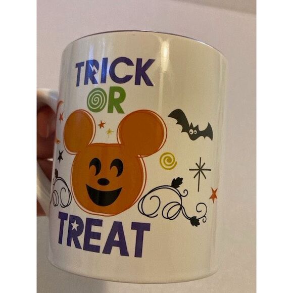 Halloween Disney Mouse Ears Trick or Treat Ceramic Coffee Mug 14 OZ - Picture 3 of 8